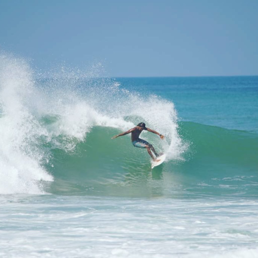 2nd Series of the Second National Surf Competition